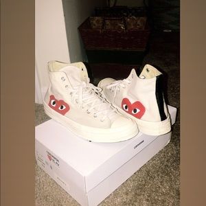 Comme De Garçon Converse